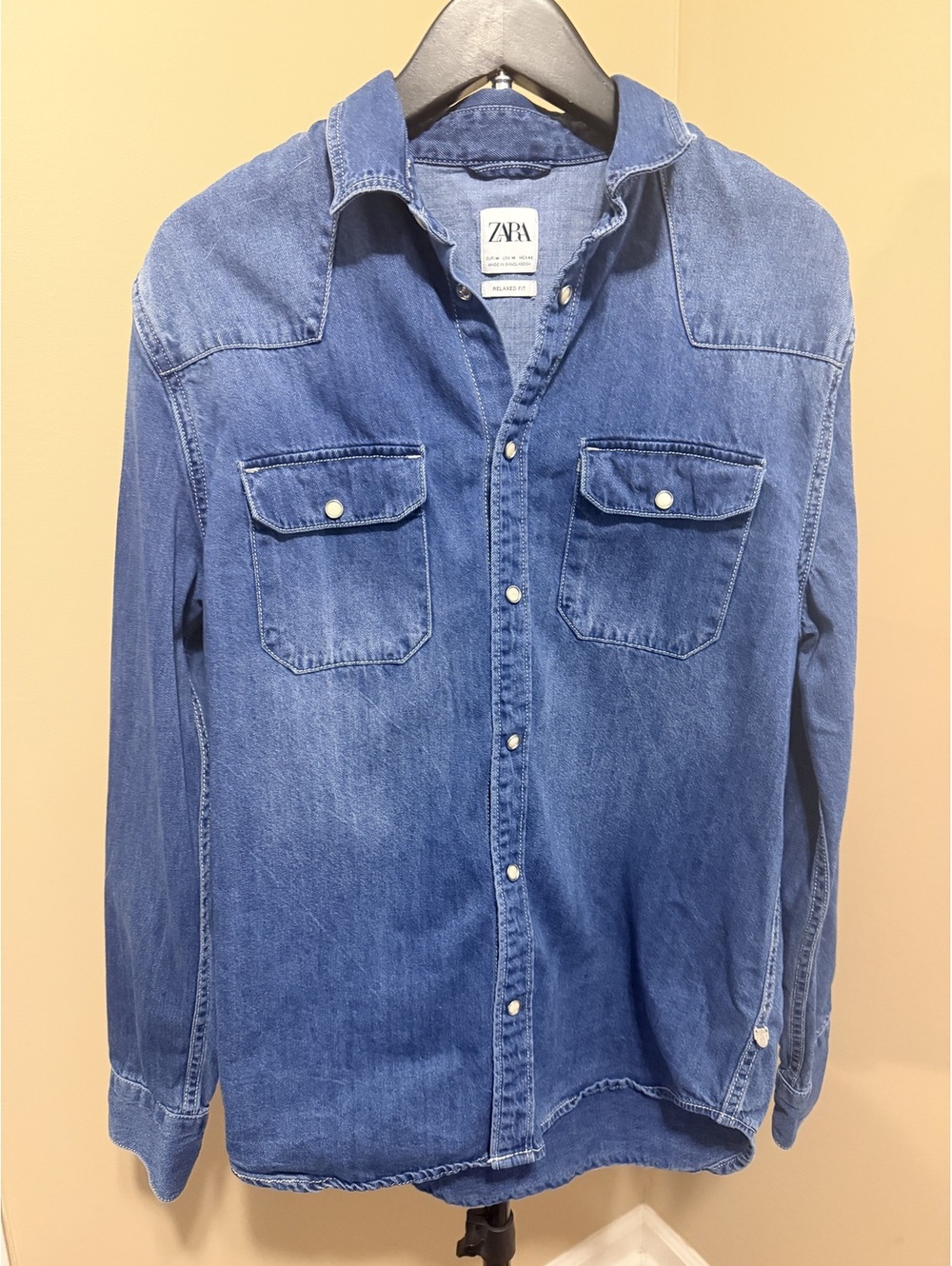 Zara Relaxed Fit Denim Button Up Shirt Women M Oversized